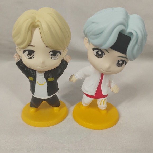 Tiny Tan Figures BTS x McDonalds Happy Meal Toys 8pc Lot Collector Toy - Picture 6 of 16